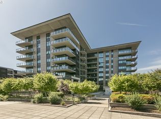 1830 NW Riverscape St APT 305, Portland, OR 97209