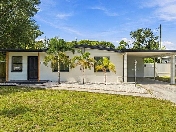 3rd image of 8862 ROBIN ROAD