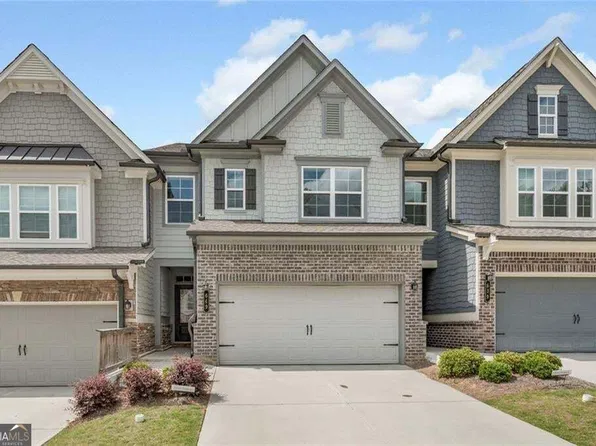 649 Isom Walk, Suwanee, GA 30024