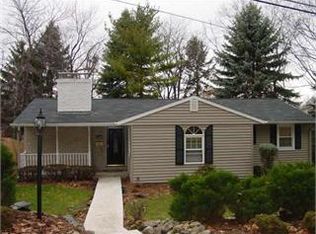 30 Summit Trl, Sparta, NJ 07871