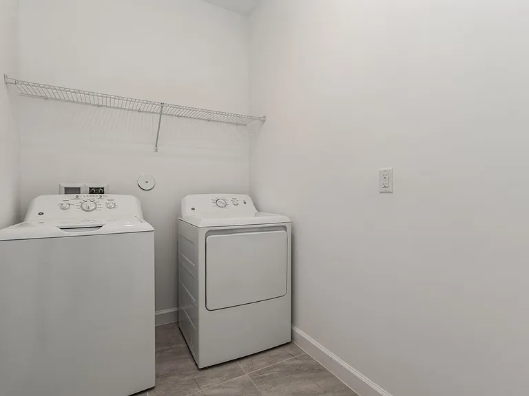 1252 Haywagon Trl — Photo 18