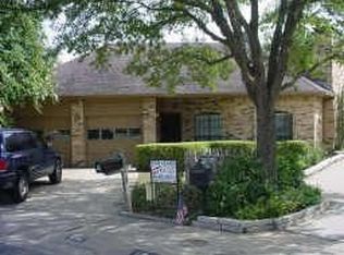 9106 Cochran Heights Dr, Dallas, TX 75220