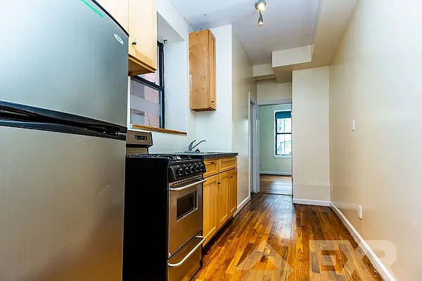 Rented by EXR | media 31