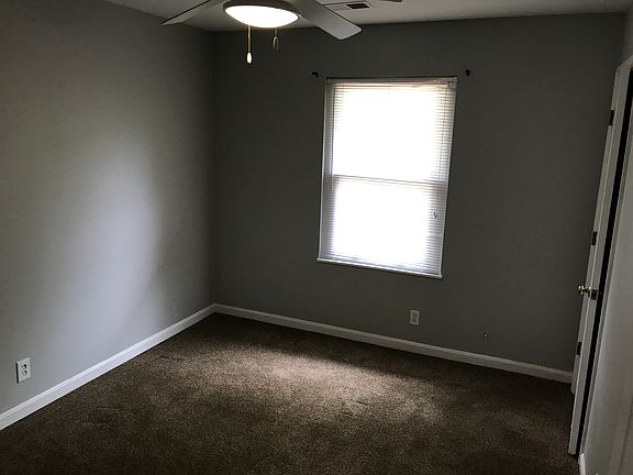 5th image of 3721 Niagara Dr