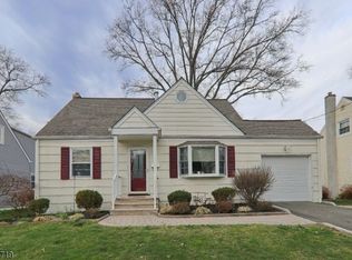 7 Osage Dr, Cranford, NJ 07016