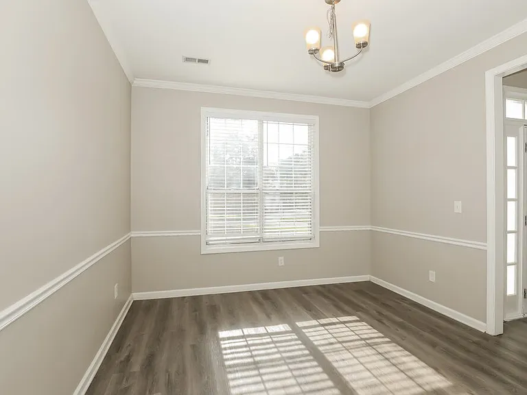 100 Brookcrest Ct — Photo 5