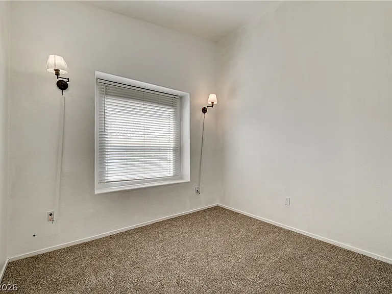 4040 Castle Cove Dr #4040 — Photo 30