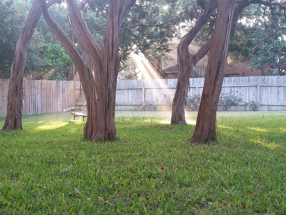 2nd image of 15863 Lomita Springs Dr