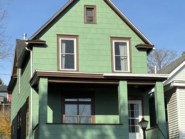 1207 E 6th St, Duluth, MN 55805