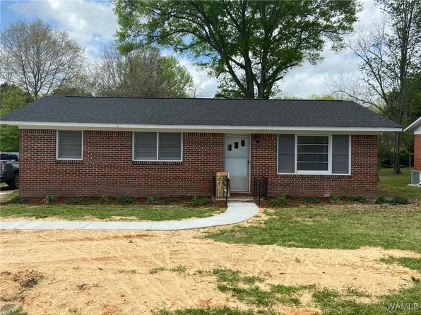 1715 1st Ter NW, Fayette, AL 35555
