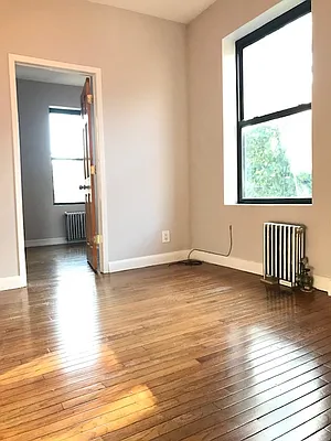 Rented by Beekman Street Realty | media 17