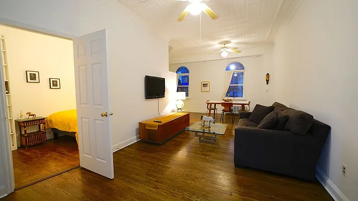 Rented by Dwell Residential Inc | media 4