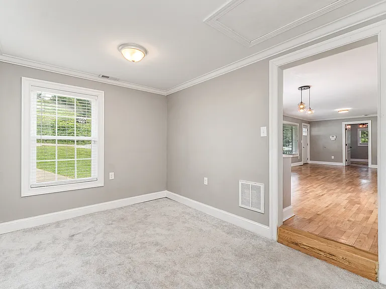 1164 Bradford Mountain Rd — Photo 10
