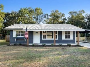 329 Teringo Cir, Ocean Springs, MS 39564