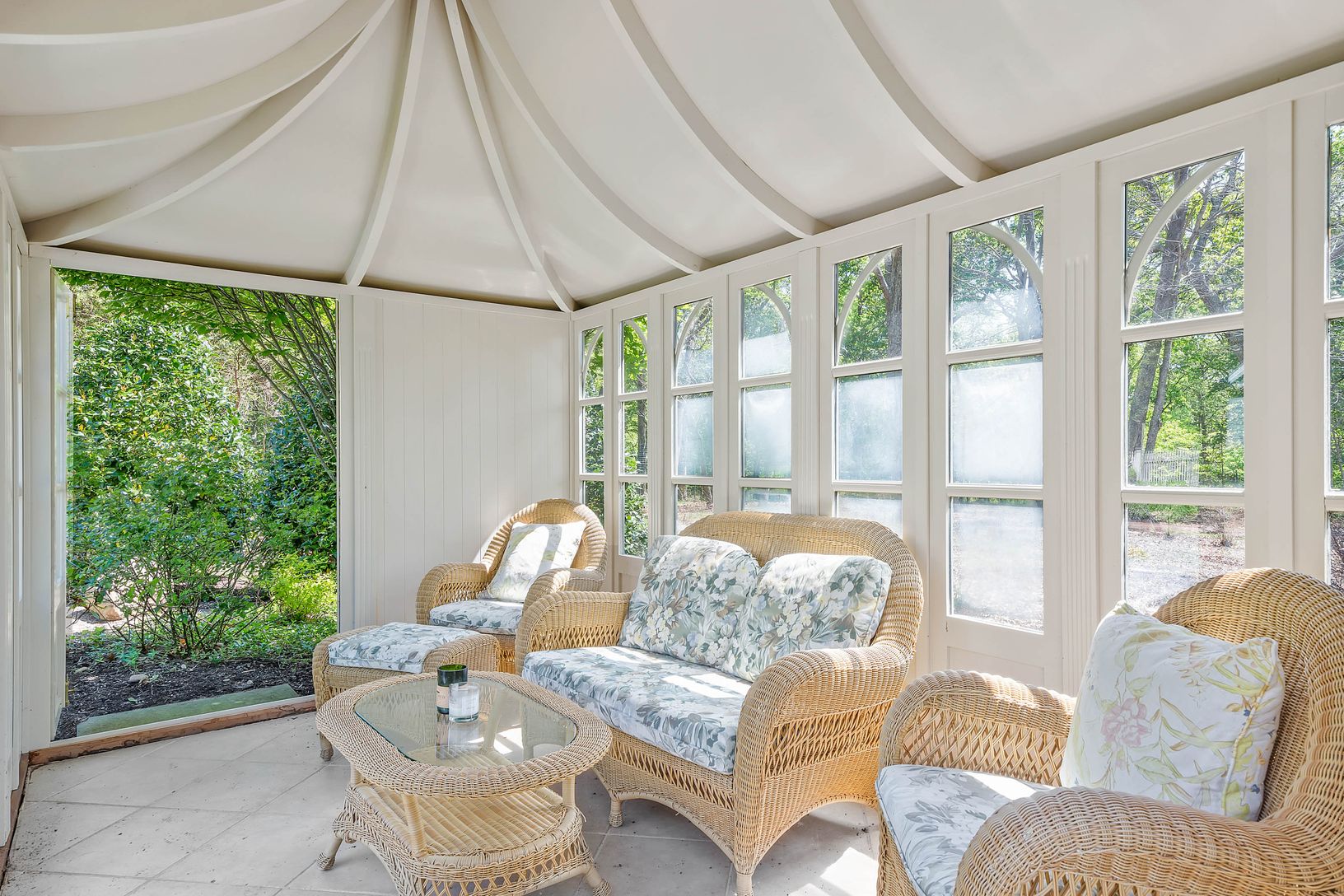  Pool House Interior