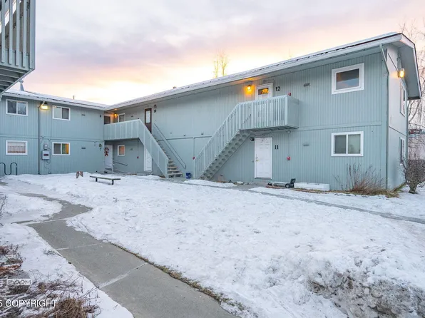 180 Grand Larry St APT B09, Anchorage, AK 99504