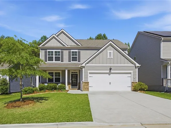 5887 Screech Owl Dr, Flowery Branch, GA 30542
