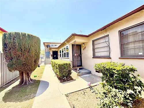 2431 W Beverly Blvd Photo 1