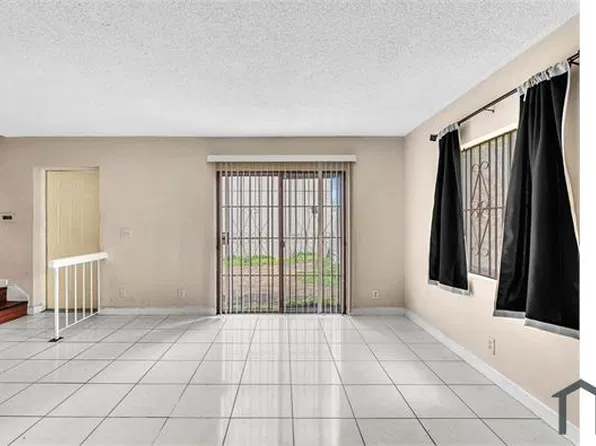 5710 NW 21st St, Fort Lauderdale, FL