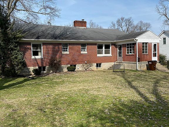 2nd image of 102 Sterling Ave