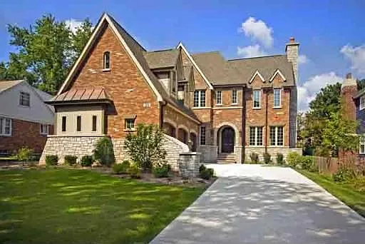 20 Arthur Ave photo 1