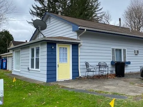 1602 Buttermilk Hill Rd, Franklin, PA 16323