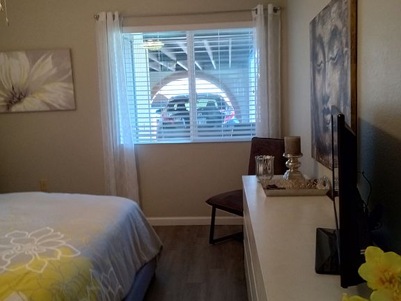 4th image of 1434 W De Nada