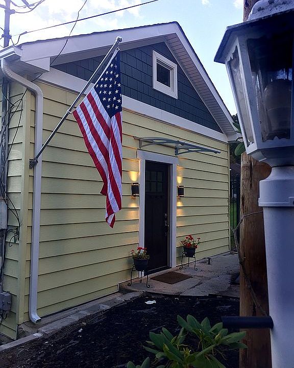 1st image of 1 Lakeland Dr
