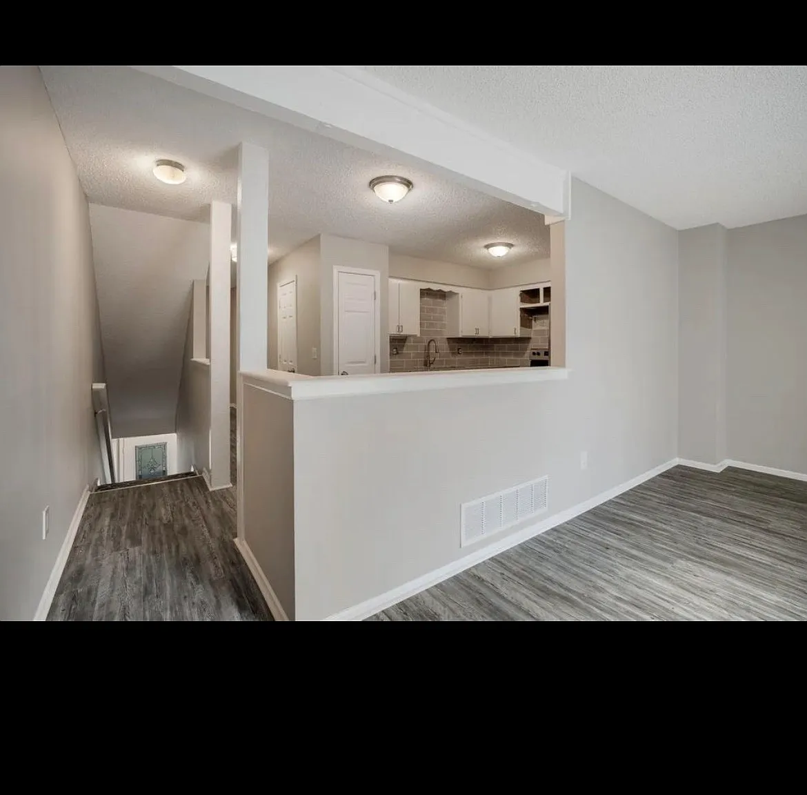 3 bed, 1500 sqft, $1,790 — Photo 2