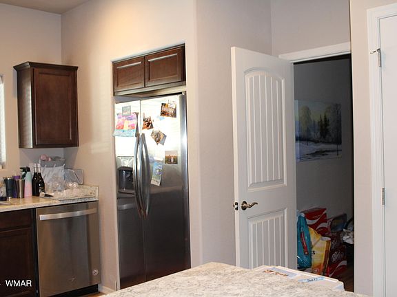 5th image of 821 W Summer Haven Ln