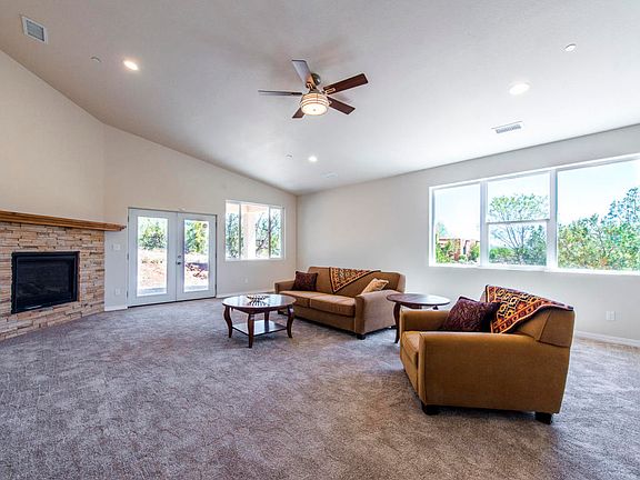 4th image of 52 Kiva Pl