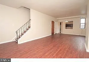 1734 W Diamond St #2 — Photo 4