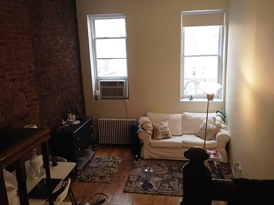 Rented by Luxor Homes & Investment Realty | media 36