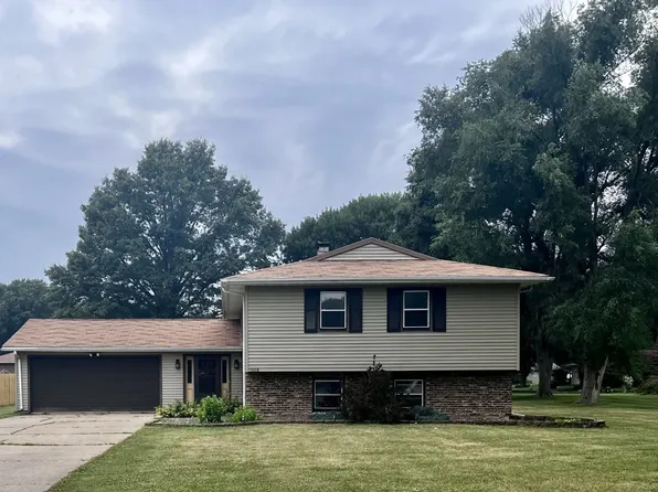 1008 Parkview Dr, Rock Falls, IL 61071