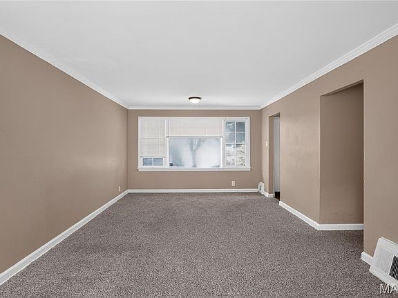 5th image of 1232 Addison Dr