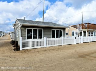 20 E Dolphin Way, Lavallette, NJ 08735