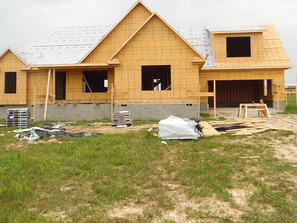 2nd image of 52 Jon Frank Dr