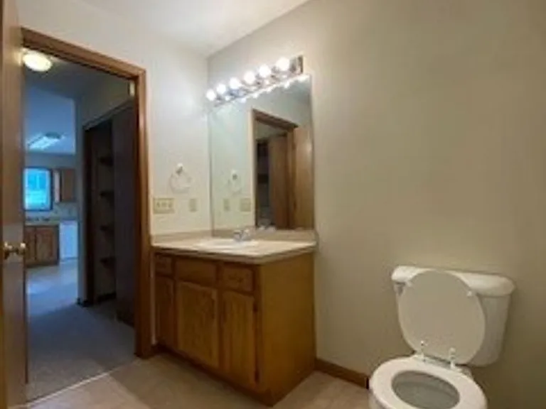 212 Stonewall Ct — Photo 13