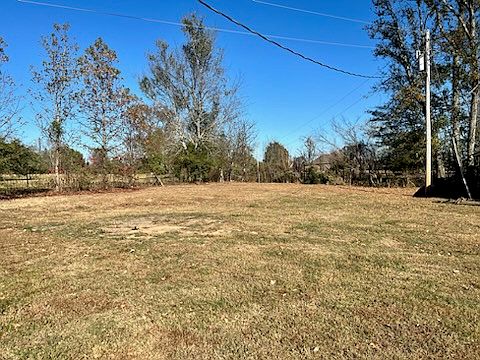 3rd image of 75 Campbell Mill Rd