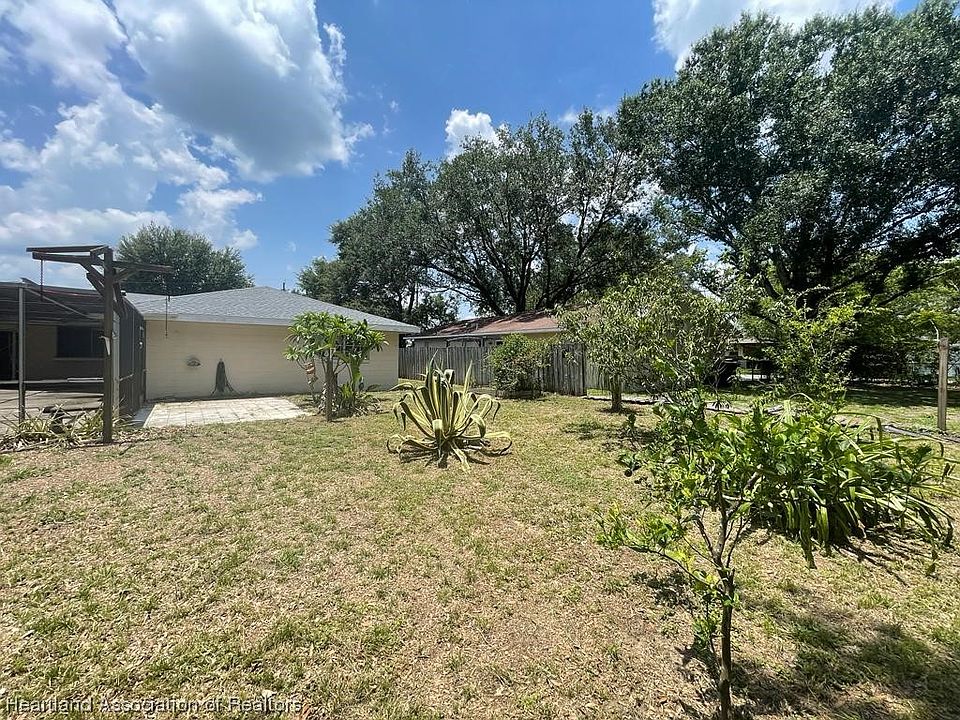 2nd image of 348 Suwannee Rd