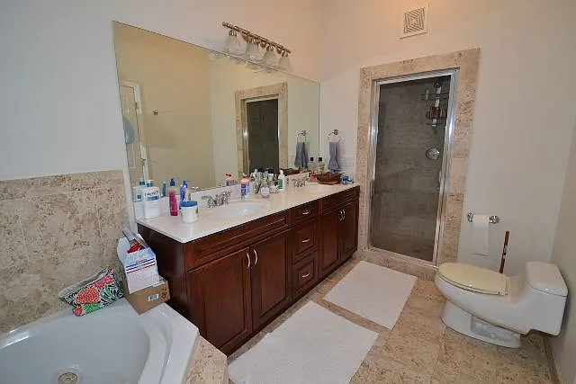 3121 N Hoyne Ave #1 — Photo 16