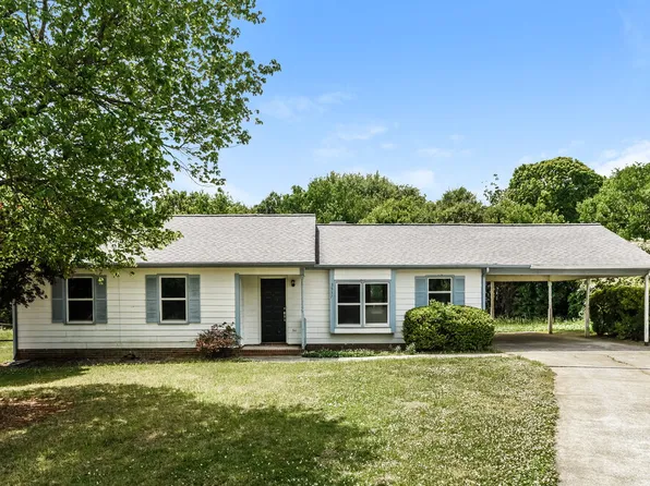 3557 Heather Ln, Gastonia, NC 28056