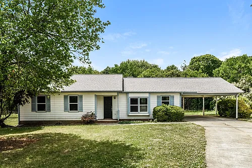 3557 Heather Ln Photo 1