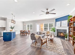 78 Robinhood Cir, Winston Salem, NC 27106