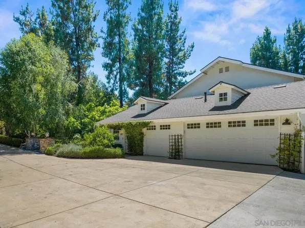 3412 Buena Creek Rd, Vista, CA 92084
