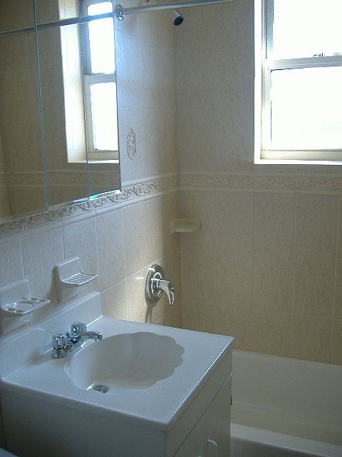 2nd image of 2662 West St APT 1B