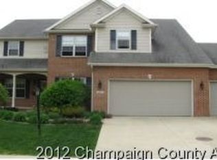 4415 Stonebridge Dr, Champaign, IL