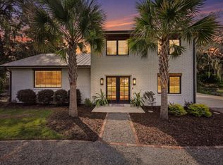 678 Edmonds Dr, Charleston, SC 29412
