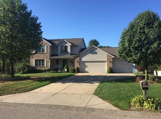 7375 Pheasant Run Dr, Hudsonville, MI