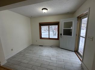 609 N 13th St, Bismarck, ND 58501